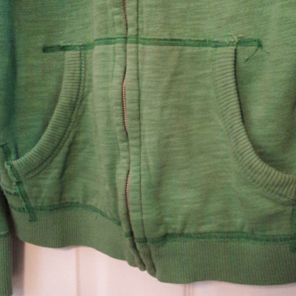 American Eagle Hoodie - Picture 5 of 7